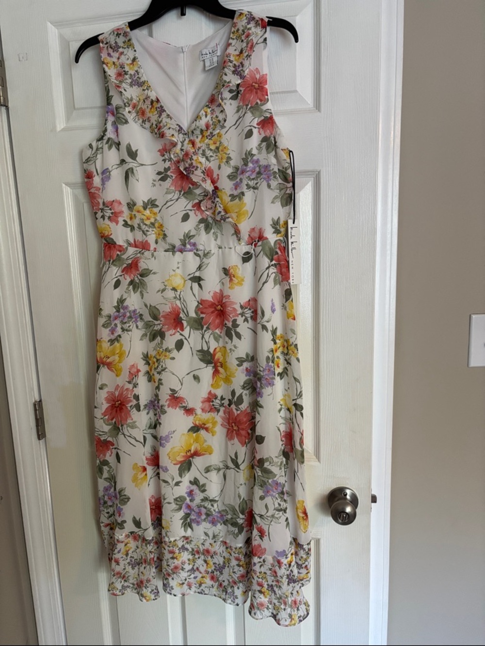 Nicole Miller Womenβs floral print midi dress missing belt size 10